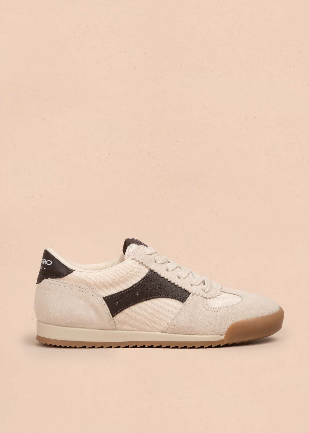 Tenis casuales en cuero color beige 105338