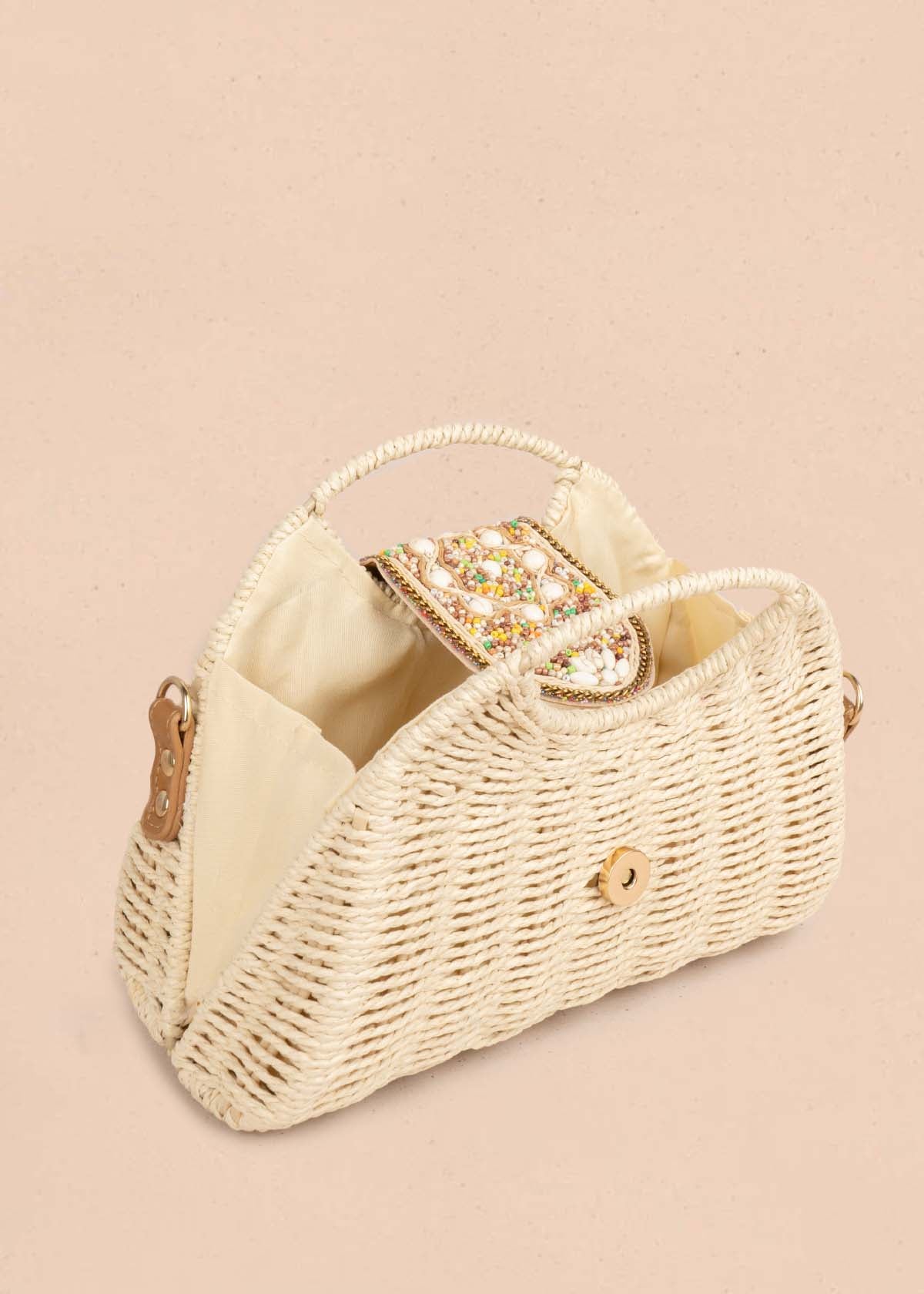 Bolso tipo canasto tejido color beige 105386