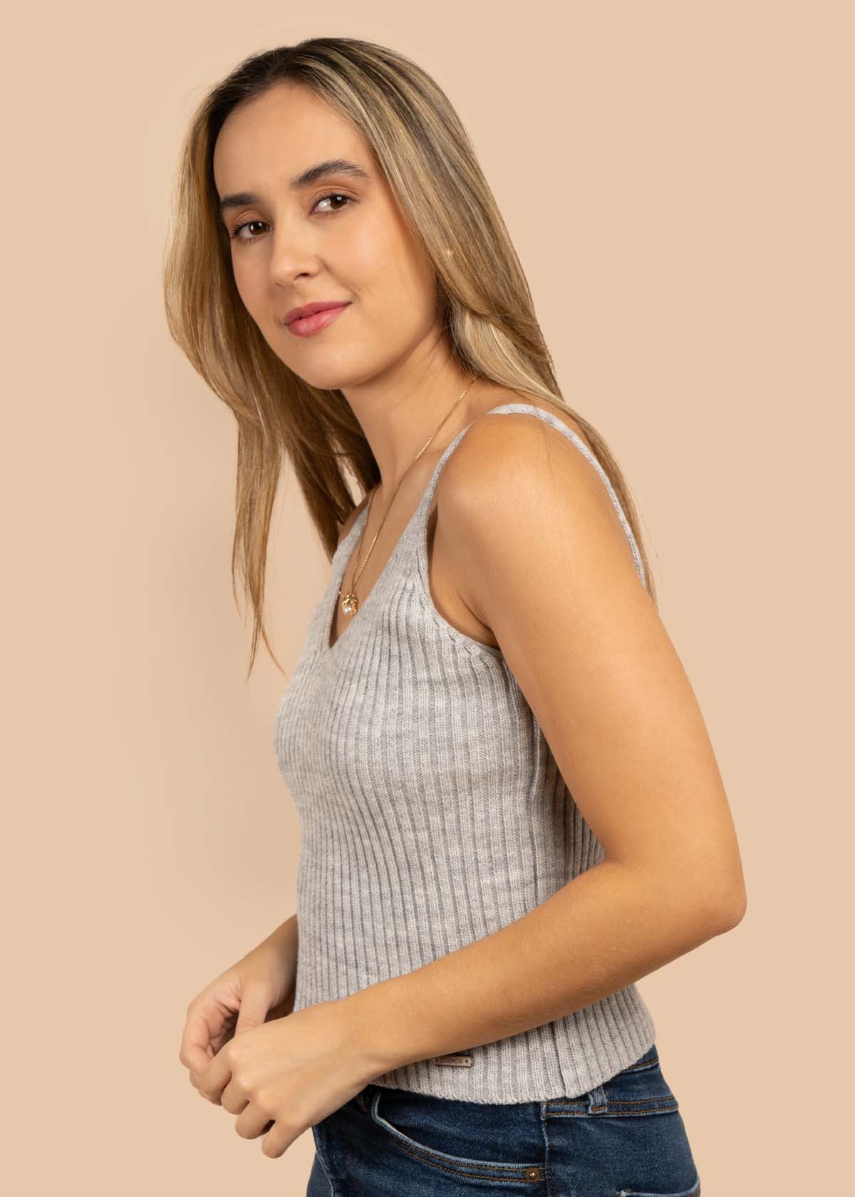 Blusa tejida manga sisa color gris 105458