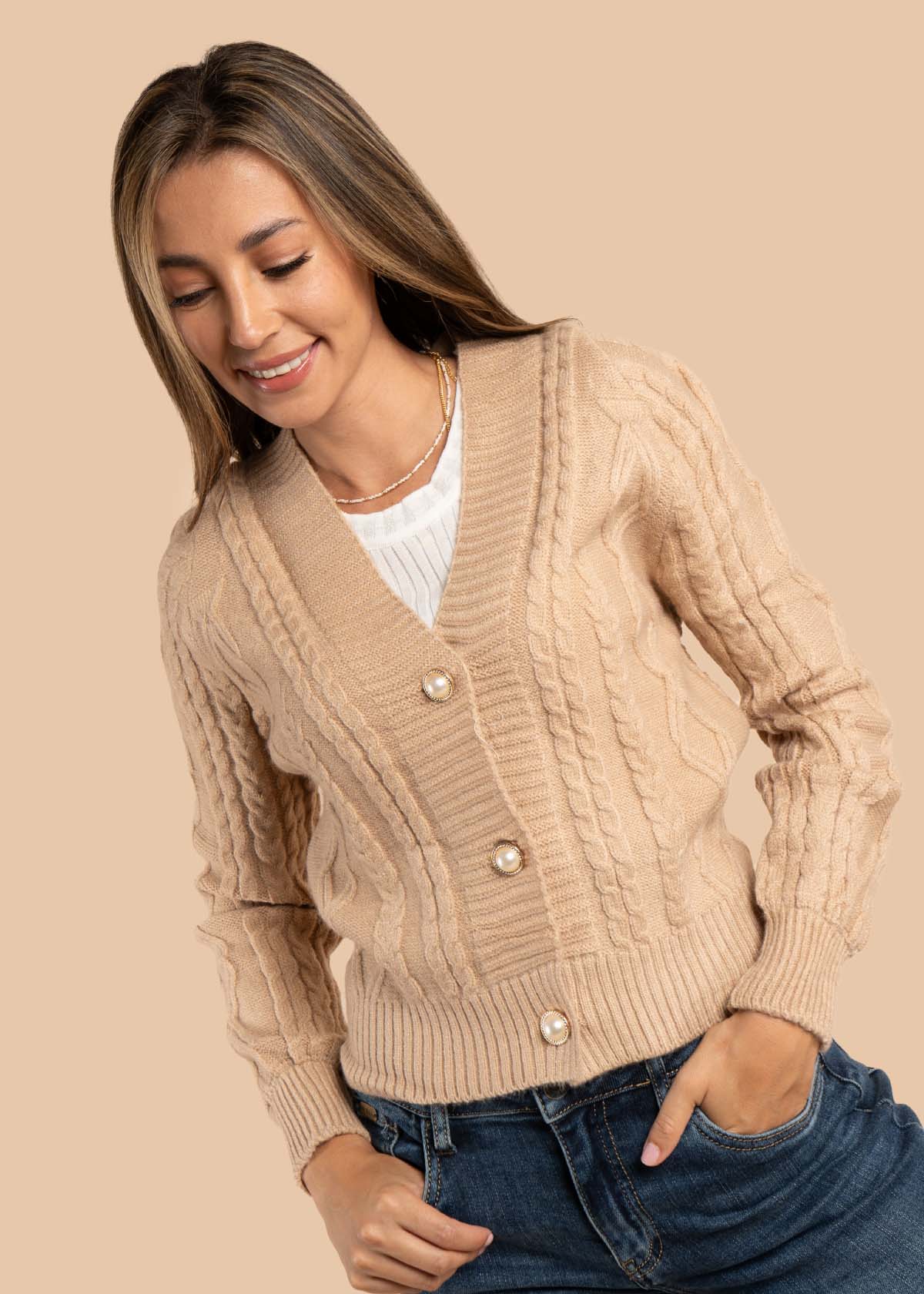 Saco color camel con tejido trenzado 105467