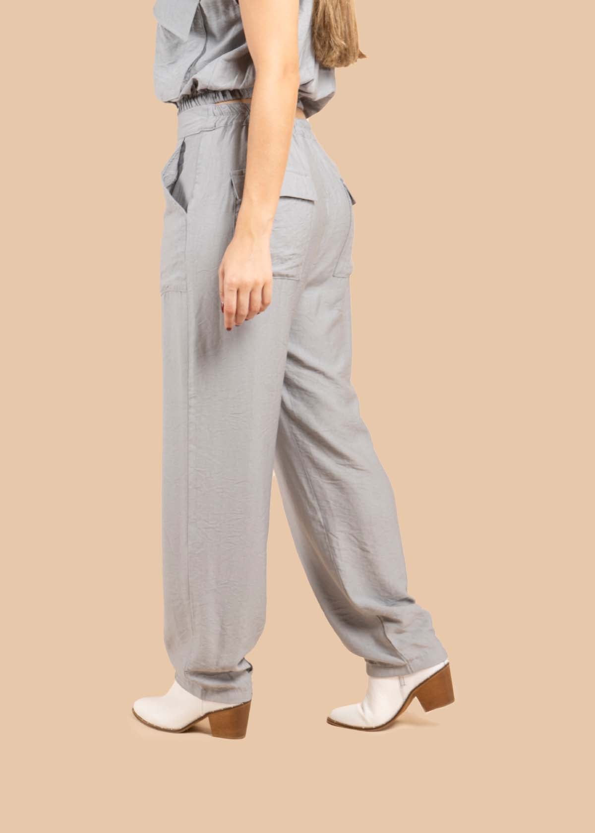 Pantalón color gris con resorte en cintura 105537