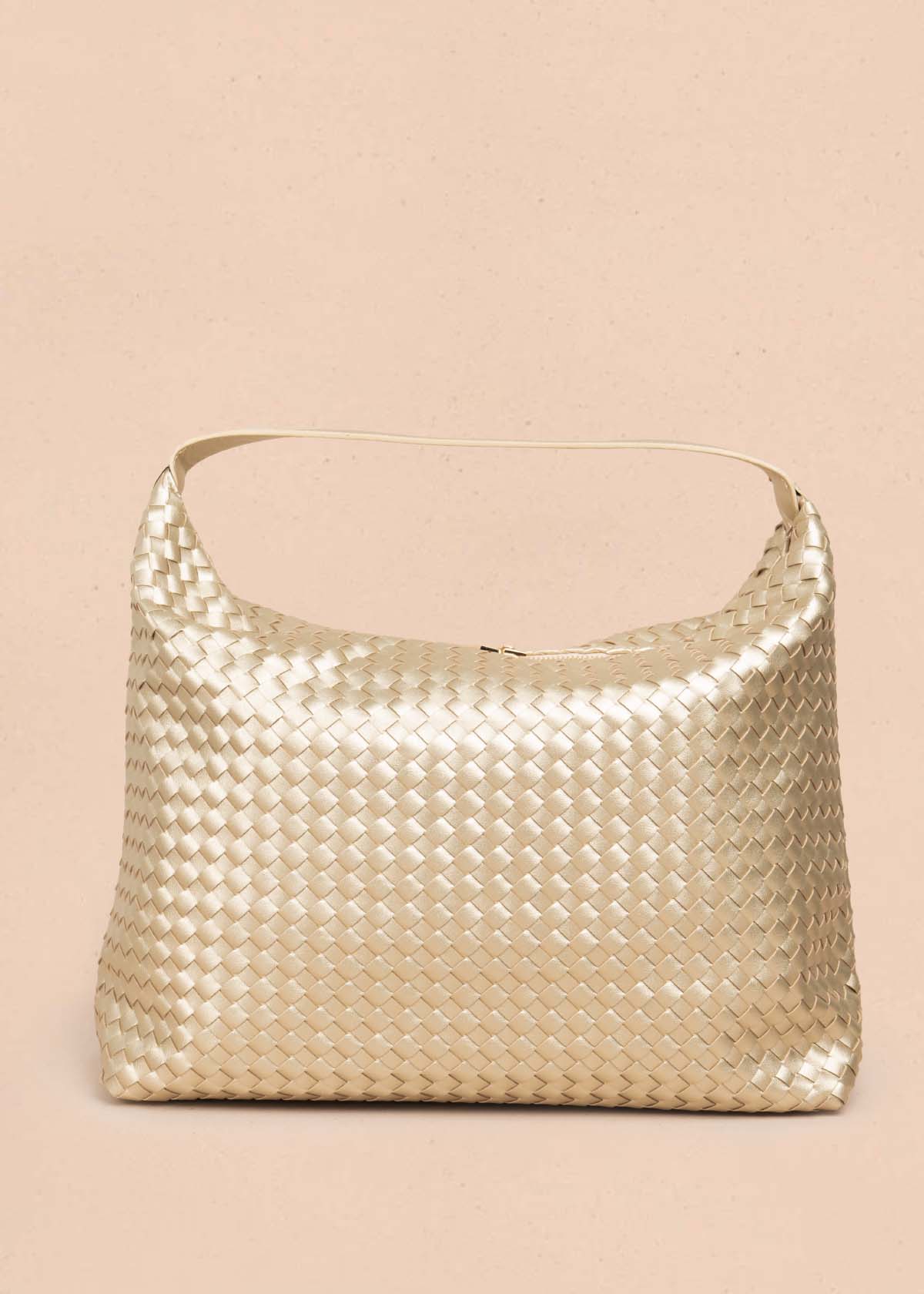 Bolso tipo cartera color champaña 105752