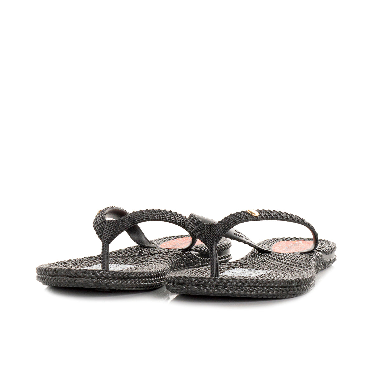 Sandalias color negro, sencillas con taches de mujer