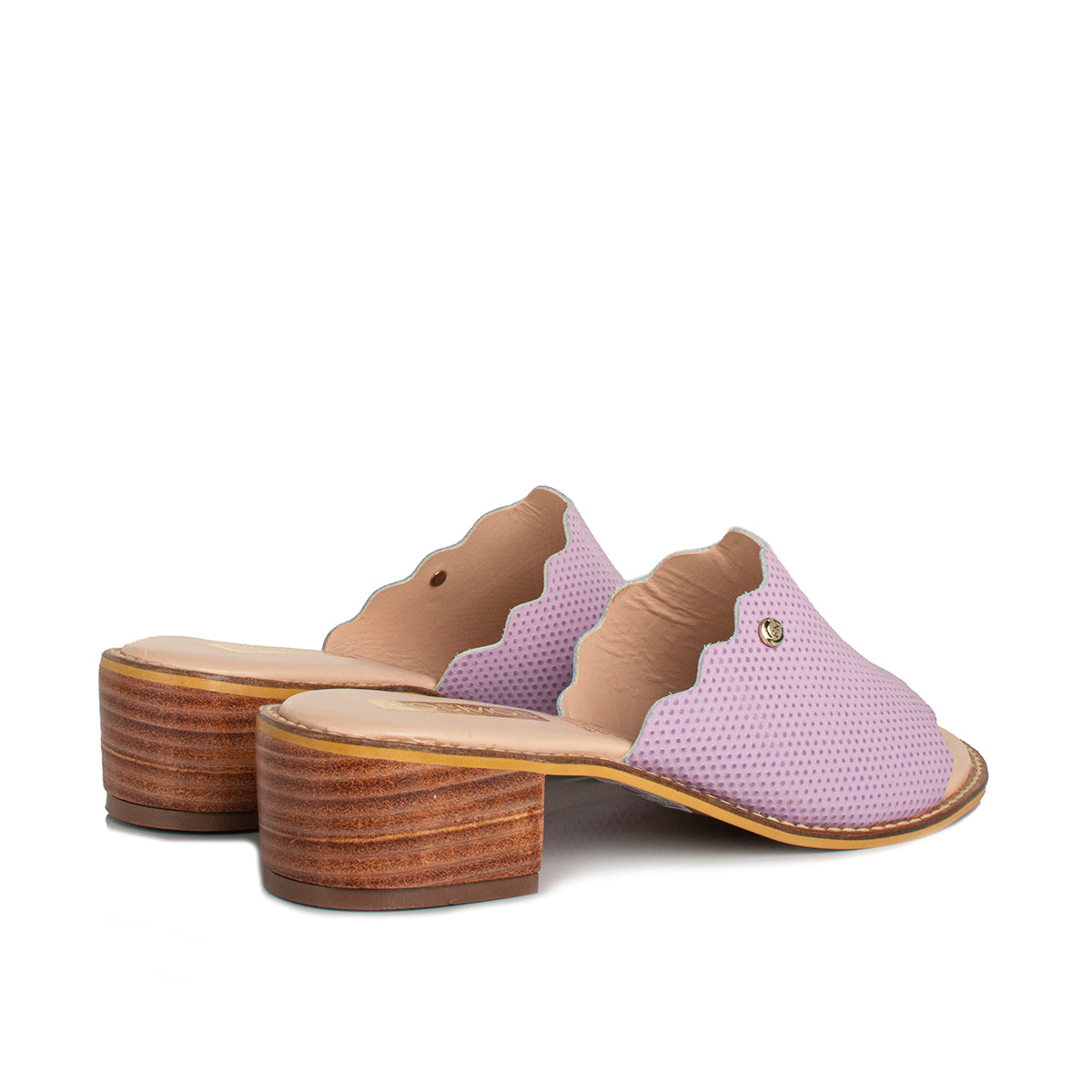 Sandalia de cuero color lila, para dama