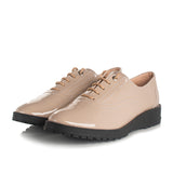 Zapatos Oxford camel con acabado brillante, para dama