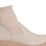 Botin estilo medias en resorte color beige, para dama