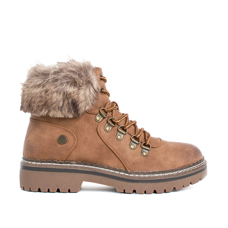 Botín estilo ovejero color camel, para dama