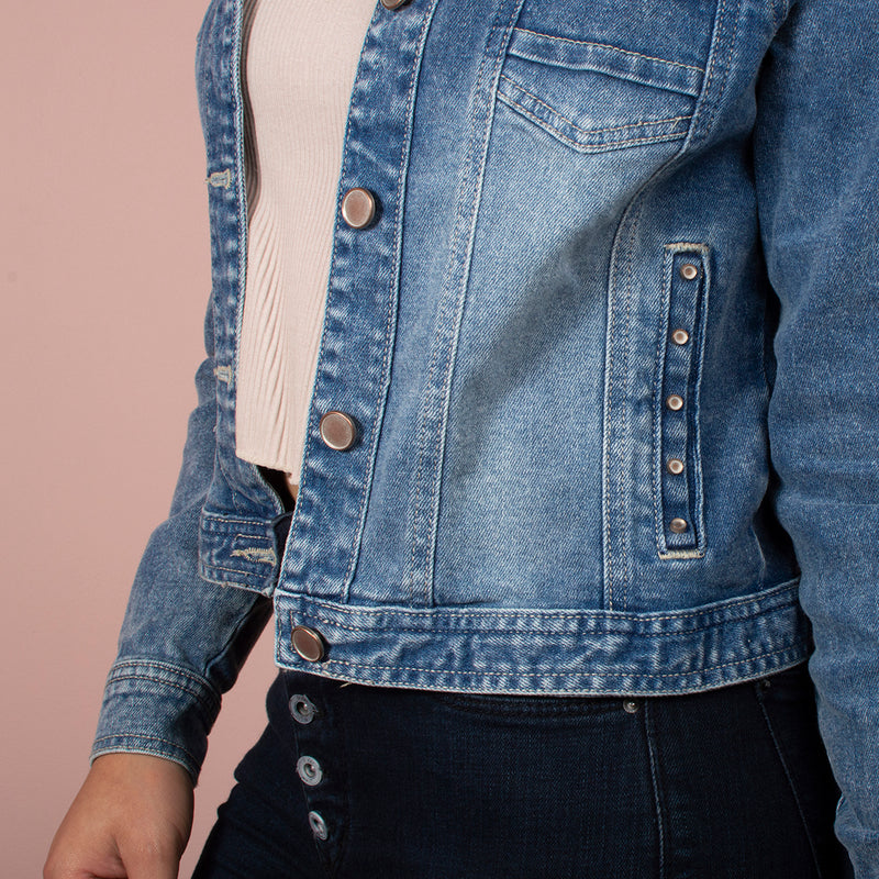 Chaqueta jean color azul, para dama